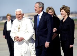 In Arnheim wurde Laumann unter dem bürgerlichen Namen des damaligen Papstes vorgestellt.